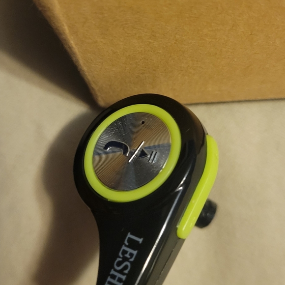 Leshp Bluetooth Earbuds. Brand New - Picture 7 of 8